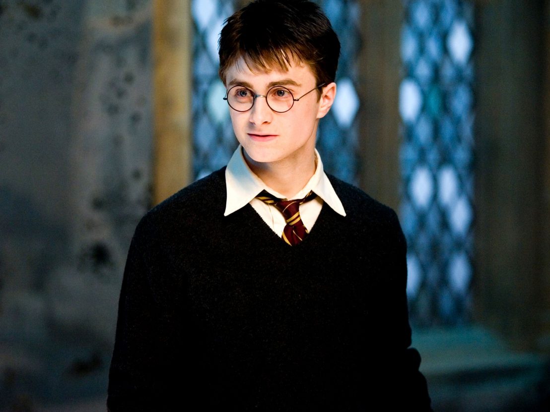 Escarpa Espesar Gasto Why Harry Potter is still the number one millennial phenomenon