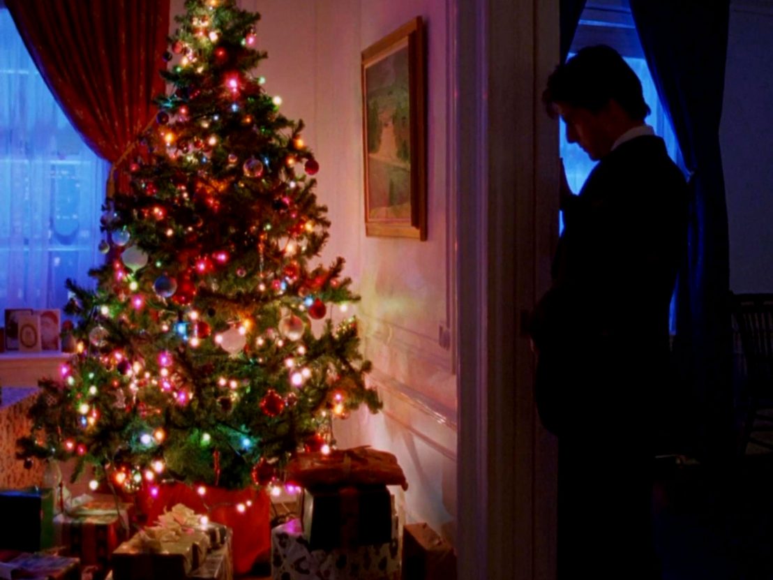 Eyes Wide Shut Is An Anti Consumerist Holiday Classic