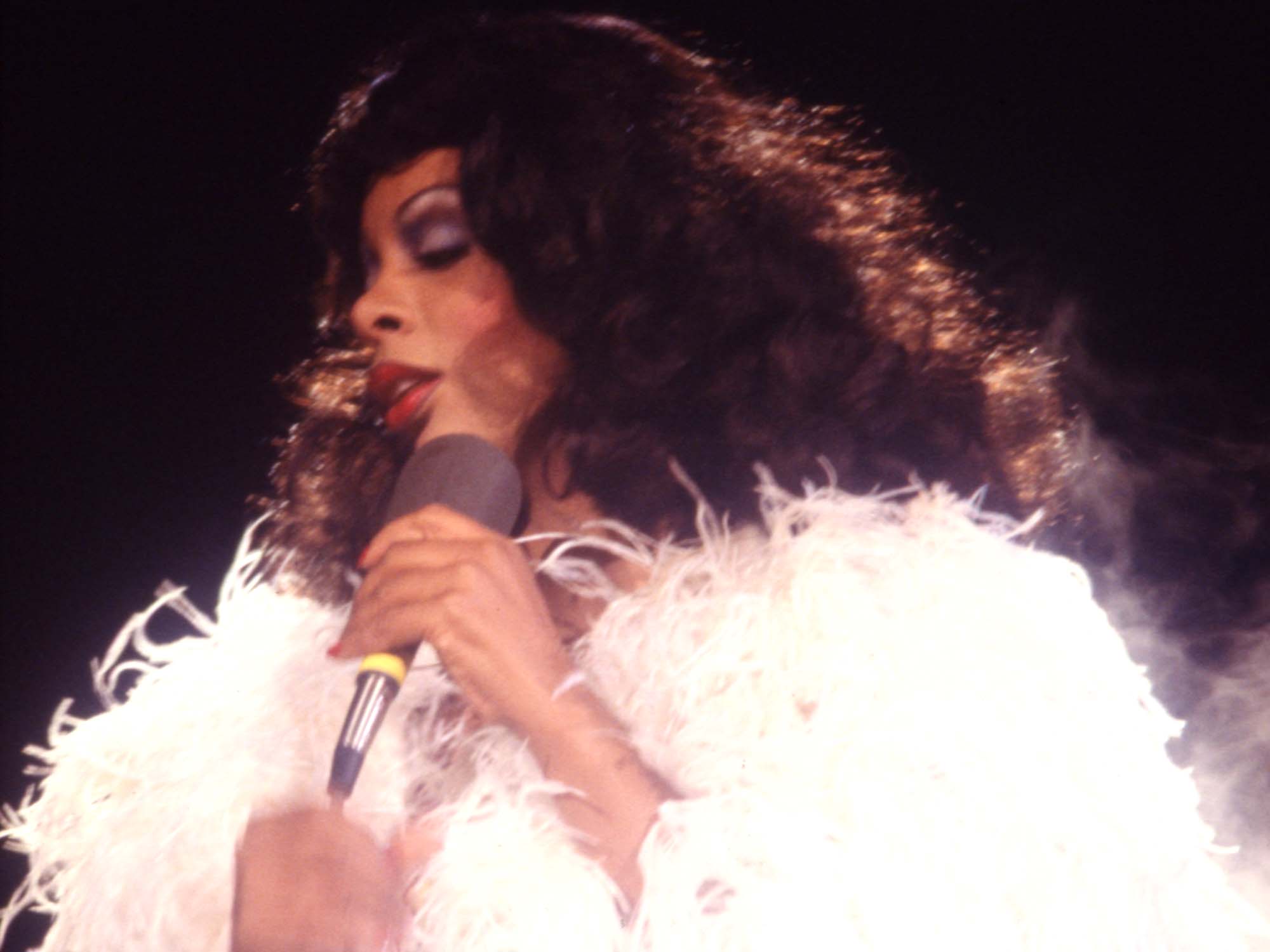 Like to Love You, Donna Summer time season – first-look overview
