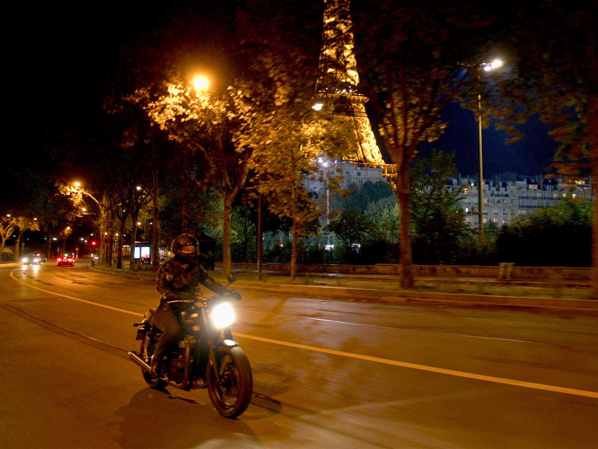 Paris Memories review – a poignant mediation on personal trauma